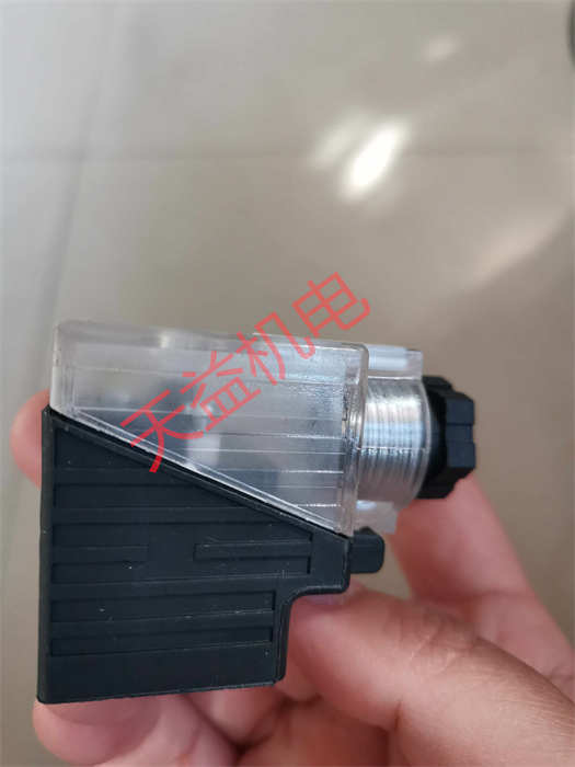 R901017022   插頭   力士樂工業(yè)產(chǎn)品-64-58
